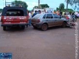 Motociclista fratura tíbia em colisão com Gol