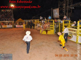 Público lotou arquibancadas na abertura da 5ª Etapa Maracaju de Rodeio Nacional