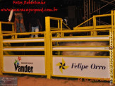 Público lotou arquibancadas na abertura da 5ª Etapa Maracaju de Rodeio Nacional