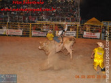 Público lotou arquibancadas na abertura da 5ª Etapa Maracaju de Rodeio Nacional