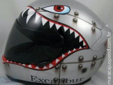 O QUE ACHA DE TER UM CAPACETE DESTE???