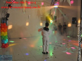 “Uma Noite Além do Arco-Íris” foi esse o tema da festa de aniversário de Elvis