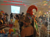 “Uma Noite Além do Arco-Íris” foi esse o tema da festa de aniversário de Elvis
