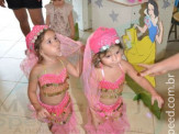 Aniversariantes 3 anos Naitê e Lara Pais Graziella e Claúdio