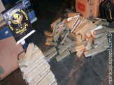 Mulher é presa pelo DOF em Dourados, após furar bloqueio policial com mais de 350 kg de maconha 