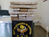 DOF apreende veículo abandonado com maconha na região de Laguna Caarapã