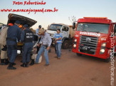 Bombeiros de Maracaju atendem acidente de colisão frontal entre veículos próximo a Usina Tonon no Distrito Vista Alegre