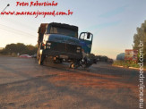 Maracaju: Colisão entre caminhão e motociclista na MS-162, deixa moto presa embaixo de caminhão