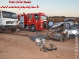 Bombeiros de Maracaju atendem acidente de colisão frontal entre veículos próximo a Usina Tonon no Distrito Vista Alegre