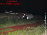 Maracaju: Carreta tomba com cerca de 3 toneladas de carne em câmara fria na BR-267