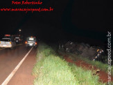 Maracaju: Carreta tomba com cerca de 3 toneladas de carne em câmara fria na BR-267