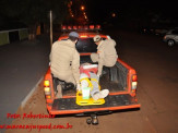 Bombeiros de Maracaju transportam vítima de queda de altura elevada em carroceria de viatura caminhonete