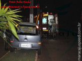 Maracaju: Condutor perde controle de veículo e abraça poste na Av. Marechal Deodoro da Fonseca