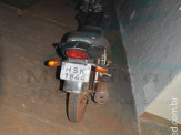 Maracaju: Motociclista totalmente irregular empreende fuga de viatura policial por diversas ruas, mas acaba sendo preso