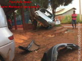 Maracaju: Adolescente de apenas 16 anos de idade conduzindo veículo decola e estaciona em cima de árvore na Vila Adrien