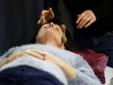  Feira oferece massagens faciais com caramujos