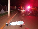 Trio furta moto, bate em árvore e adolescente morre