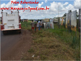 Maracaju: Ônibus com cerca de 30 bolivianos tomba em rotatória na BR-267