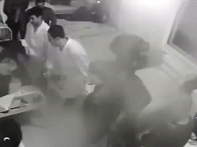  Enfermeiros espancam paciente e o deixam correndo risco de morte 