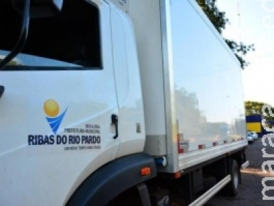 Secretário é flagrado fazendo mudança de irmã em caminhão da prefeitura