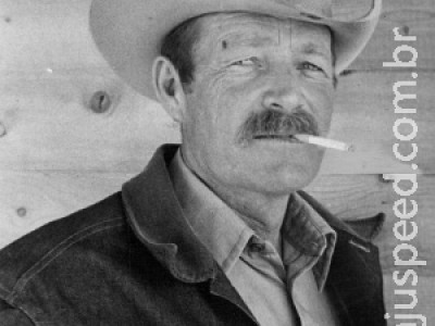 Homem Marlboro morre aos 85 anos 