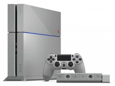 Edição comemorativa do PS4 é leiloada por R$ 335 mil