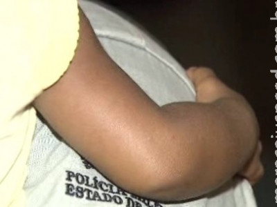 Polícia procura suspeito de estuprar a neta de dois anos