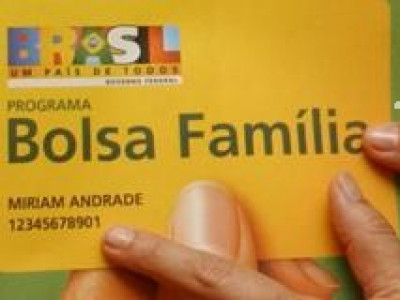 Beneficiários do Bolsa Família têm até dia 16 para atualizar cadastro