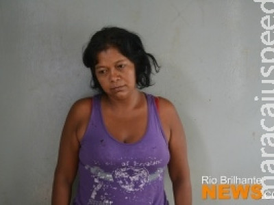 Após crise de ciúmes, mulher tenta matar o marido a facadas
