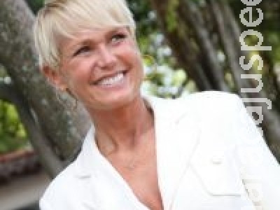 Após 30 anos, Xuxa deixa Globo e fecha com Record