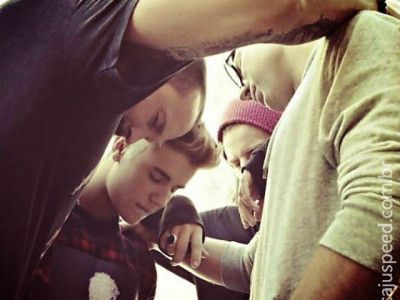 Justin Bieber Agora É Crente