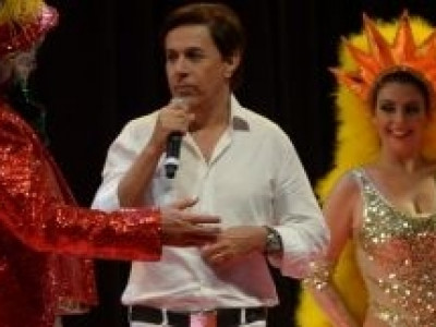 Após 11 anos, Globo derruba veto a Tom Cavalcante no Domingão