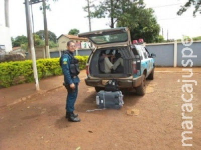 Foragido do semiaberto é preso com mala recheada de maconha