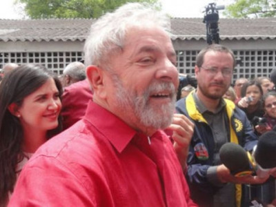 Empreiteiras da Lava Jato cobram mediação política de Lula