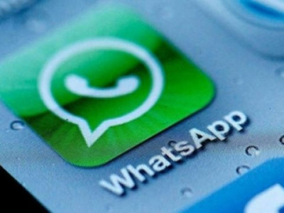 Mulher ganha indenização após assédio de chefe no WhatsApp