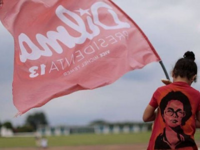 Em documento, PT se diz “perseguido por suas virtudes”