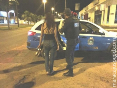 Garota de programa leva calote e acusa cliente de estupro