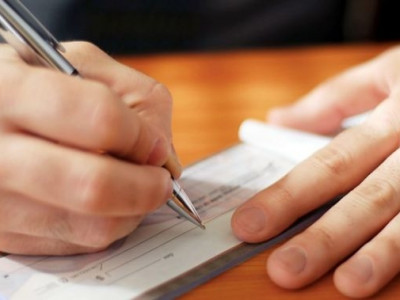 Taxas do cheque especial e empréstimo pessoal voltam a subir, diz Procon
