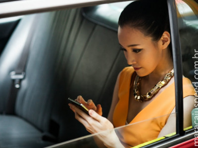 Mulheres se mobilizam para cobrar medidas contra assédio em app de táxi