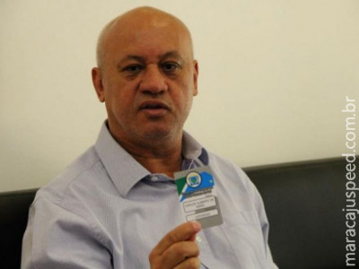 Governo acaba com regalia e servidores vão usar coletivo 