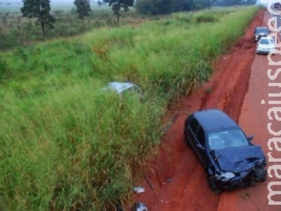 Vigia morre e três pessoas ficam feridas na colisão entre dois carros