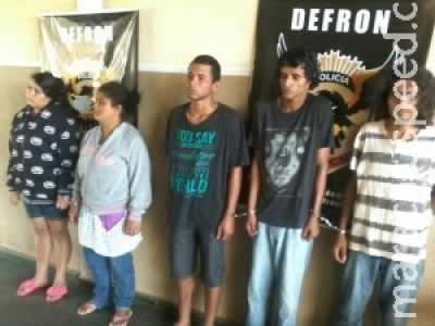 Quadrilha é presa depois de roubar carro e fazer mulher refém
