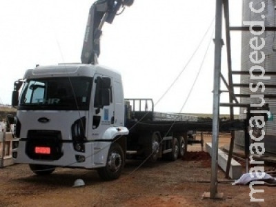 Ao montar elevador, trabalhador cai 17 metros e morre na hora