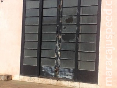 Estudantes vão para delegacia após tomarem vodca com refrigerante