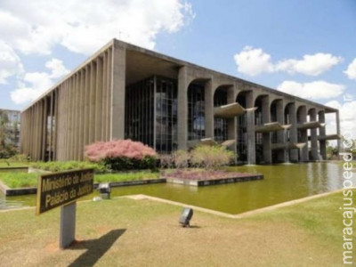 Ministério da Justiça abre 44 vagas com salário até R$ 8.300