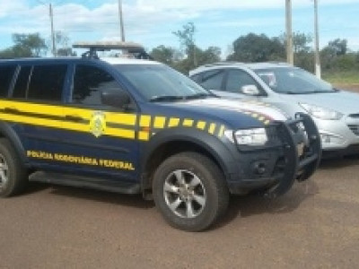 PRF recupera carro de luxo roubado e clonado
