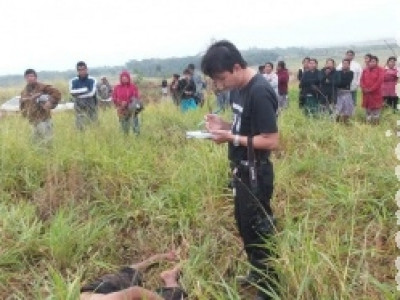 Homem é encontrado morto em capinzal de aldeia; 4 são detidos