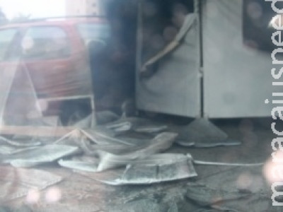 Empresa é destruída por incêndio e principal suspeito é esposa de dono
