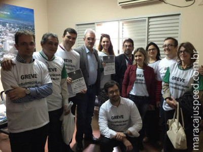 Servidores federais param hoje e amanhã para pressionar Dilma