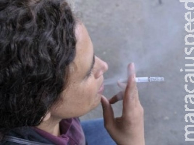 OMS pede mais impostos sobre o tabaco para reduzir número de mortes